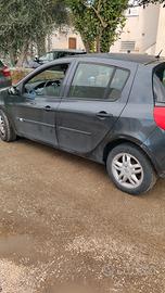 Clio  diesel 
