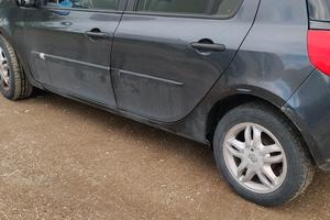 Clio  diesel 
