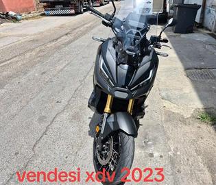 XADV.