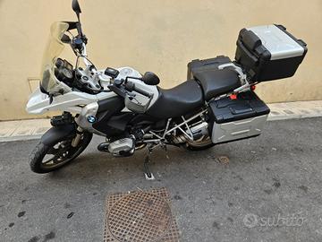 BMW 1200 GS – Marzo 2010 – 88.000 km