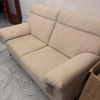 2 DIVANI COLOR PANNA