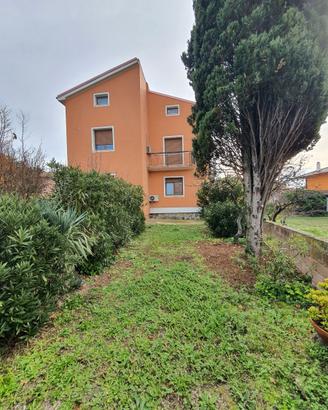 Appartamento in fabbricato bifamigliare