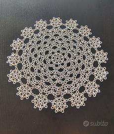 Centrino a chiacchierino bianco 35cm