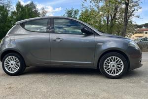 Lancia Ypsilon 1.2 69cv 5 porte