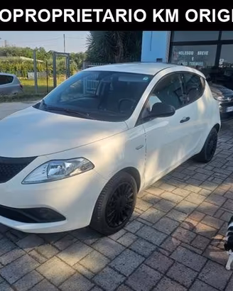 LANCIA Ypsilon 1.0 FireFly 5 porte S&S Hybrid Ec