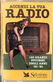 Accendi la tua radio musicassette