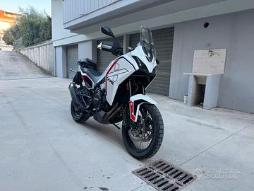 X CAPE 700