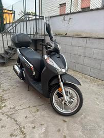 Honda SH300i abs 2016 25000km