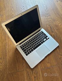 APPLE MAC BOOK AIR 13”