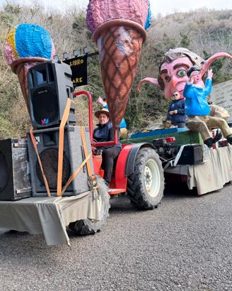 Carro allegorico (Un Libro per Sognare)