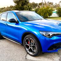 Alfa Romeo Stelvio M1 Autocarro