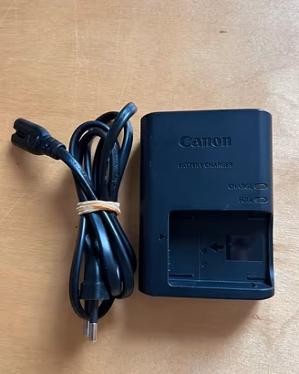Caricabatterie Canon LC E12E per batteria  LP-E12