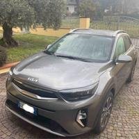 KIA STONIC GPL AUTOMATICA 101 CV 7 ANNI GARANZIA