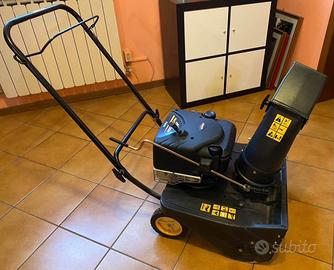 Spazzaneve a scoppio McCulloch PM40