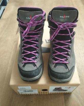 Scarponi Kayland n. 38 euro 19