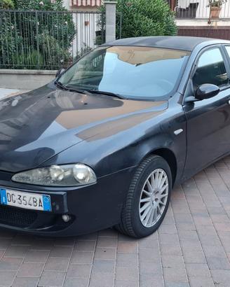 PRIVATO vende ricambi Alfa Romeo 147 1.9 JTDM 16V 