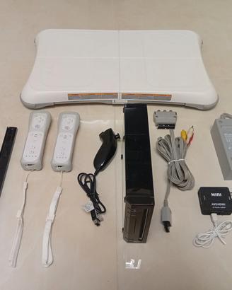 Nintendo Wii + balance + altri accessori