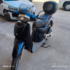 Scarabeo 50 4 tempi
