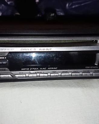 Autoradio Sony e amplificatore Alpine