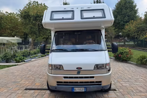 camper mansardato