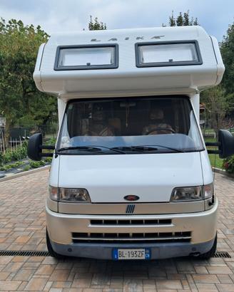camper mansardato