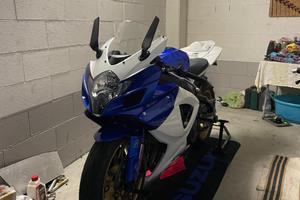 Gsx r 750
