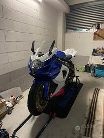 Gsx r 750