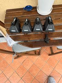 Attacchi thule 4902 con barre Thule  portatutto