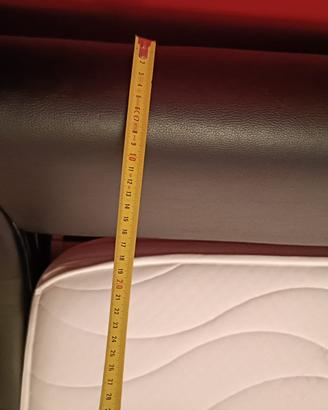 letto matrimoniale con materasso