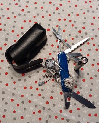 Victorinox -Traveller Set- Swiss Army
