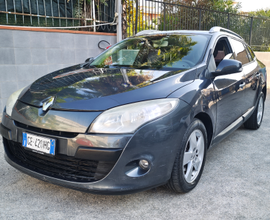 RENAULT MEGANE SW 1.5dci 110cv anno 2010 km 210.00