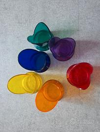 Porta bicchieri di plastica colorati