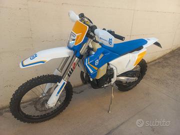 Husqvarna FE 350 Heritage 2025