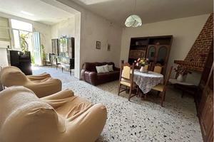 casa indipendente con giardino, garage e residua