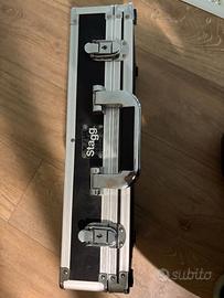 FLIGHT CASE PER EFFETTI A PEDALE