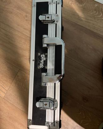 FLIGHT CASE PER EFFETTI A PEDALE