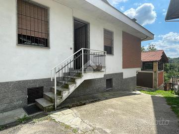 CASA SEMINDIPENDENTE A PRAY