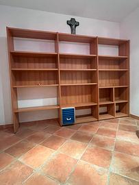 Libreria in legno componibile