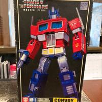 Takara tomy Transformens convoy