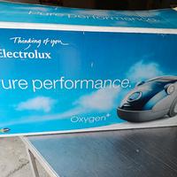 ASPIRAPOLVERE ELECTROLUX Oxgigen+