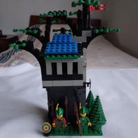 Lego castelli anni 80/90: rifugio Robin Hood 6054