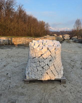 Cubetti in marmo bianco di Carrara 