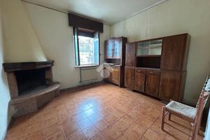 2 LOCALI A ZOGNO