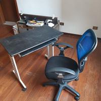 Scrivania e Poltrona Computer