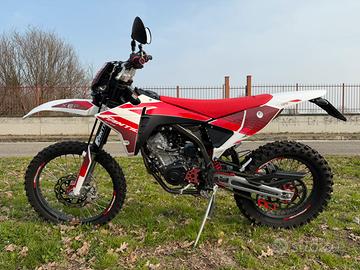Fantic 125cc  XEF 4 tempi