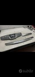 Kit Cromo Completo Mascherina + Portellone Nissan 