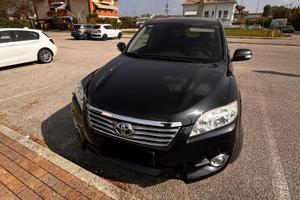 Toyota RAV4 2.2 D-CAT Crossport