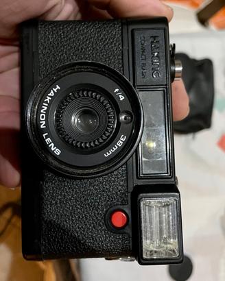 Macchina fotografica anni 60