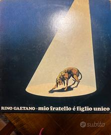 Rino gaerano mio fratello è figlio unico
