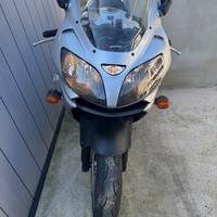 Kawasaki Ninja ZX-9R  2002  18.078Km